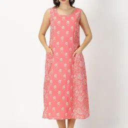 Saffron Threads Floral Printed Pure Cotton Panelled Midi Dress-image-55