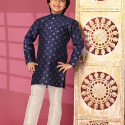 SKAVIJ Boys Ethnic Motifs Woven Design Straight Kurta-picture-23