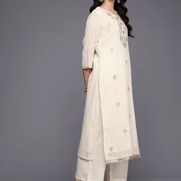 Varanga Off White Striped Regular Thread Work Kurta With Trouser With Dupatta image 2