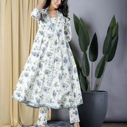 KALINI Floral Printed Gotta Patti Pure Cotton Kurta with Trouser-10