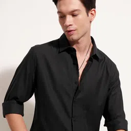 HIGHLANDER Dobby Textured Cutaway Collar Long Sleeves Shirt-image-52
