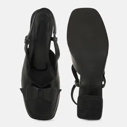 DROP BOLD Block Pumps with Bows image 5