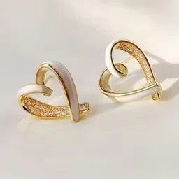 Tipsy closet Heart Shaped Studs Earrings-48
