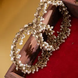 PANASH Set of 2 Gold-Plated American Diamond Stone Studded & Beaded Bangles image 2