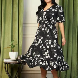 CURVE BY KASSUALLY Women Floral Printed Puff Sleeve Georgette Fit and Flare Midi Dress-46