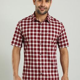 Indian Terrain Classic Slim Fit Gingham Checked Spread Collar Cotton Shirt-picture-28