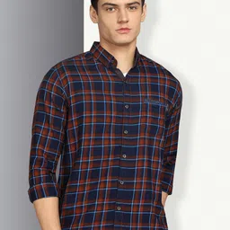 Kuons Avenue Smart Slim Fit Checked Button-Down Collar Twill Cotton Casual Shirt-image-65