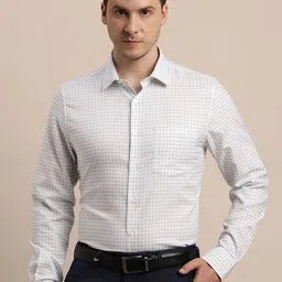 Turtle Men Tattersall Checked Spread Collar Formal Shirt-image-84
