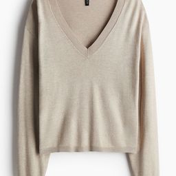 H&M Women Fine-Knit V-Neck Jumper-image-87