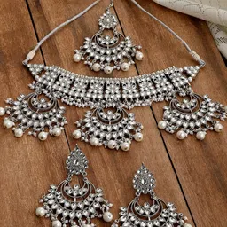 KARATCART Women Oxidised Silver-Plated White Kundan & Pearls Choker Jewellery Set-image-68