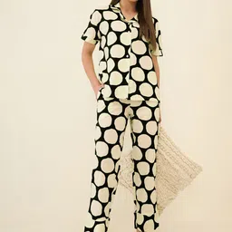 Sweet Dreams Women Printed Pure Cotton Shirt & Pyjamas Night suit-picture-10