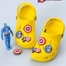 Disney By Yellow Bee Boys Marvel Captain America With Shield & Character Charms Clogs-image-89