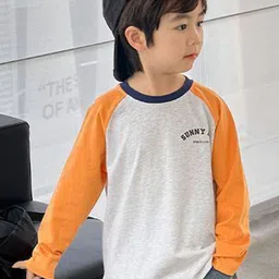 LULU & SKY Boys Colourblocked Applique T-shirt-image-21