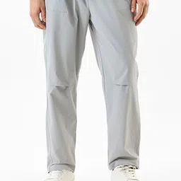 Snitch Men Mid-Rise Relaxed-Fit Trousers-image-44