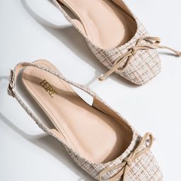 Peire Women Colourblocked Open Toe Flats with Buckles-image-49