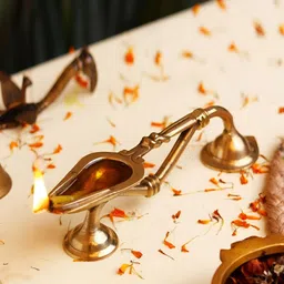 Indianshelf Textured Brass Pooja Diya-image-5