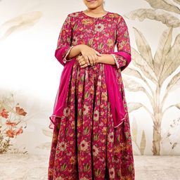 VASTRAMAY Girls Floral Printed Empire Pure Cotton Kurta with Pyjamas & Dupatta-image-53
