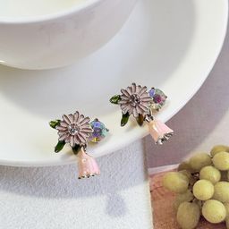 KRENOZ Floral Drop Earrings-28