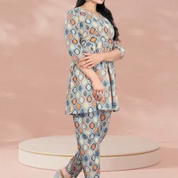 KANUDA Women Black Poly Crepe Kurta Sets-picture-3