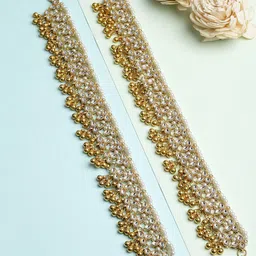 KARATCART  Set Of 2  Gold-Plated White Kundan-Studded Anklets-38