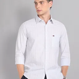 AD By Arvind Slim Fit Vertical Striped Spread Collar Pure Cotton Casual Shirt-image-25