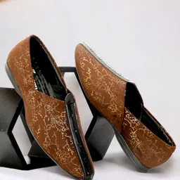 Buxton Men Printed Lightweight Espadrilles-image-51