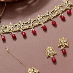 KARATCART Gold-Plated White Kundan-Studded & Red & White Beaded Handcrafted Jewellery Set-picture-1
