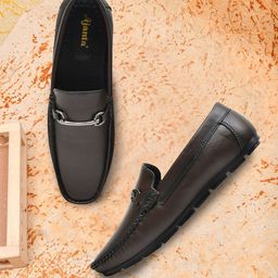 Ajanta Men Textured Lightweight Horsebit Loafers-32