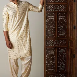 VASTRAMAY Ethnic Motifs Printed Mandarin Collar Kurta With Pyjamas-image-15