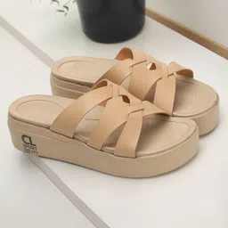 Carlton London sports Strappy Open Toe Flatform Heels-10