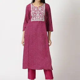 Saffron Threads Leheriya Printed Pure Cotton Kurta with Chikankari Embroidery-image-4