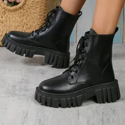 Shoetopia Women Round Toe Laced Up Regular Boots-image-59