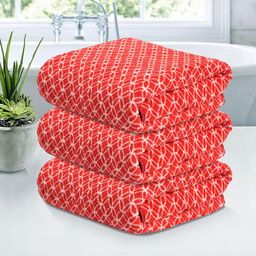 Kuber Industries Red & White 3 Pieces Printed Microfiber 280 GSM Bath Towels-9