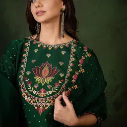 Sangria Floral Embroidered Zari Sequence A Line Kurta & Trouser With Dupatta image 2