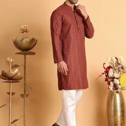 Jompers Men Embroidered Regular Sequinned Kurta with Pyjamas image 5