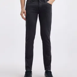 Pepe Jeans Men Slim Fit Low-Rise Light Fade Stretchable Jeans-picture-6