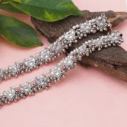 KARATCART Set Of 2 Silver-Plated & White Oxidised Kundan-Studded Anklets-47