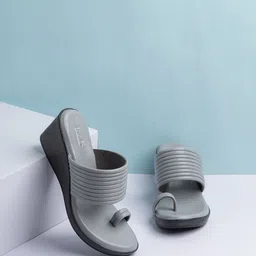 Inc 5 Party Women One Toe Wedge Sandals-39