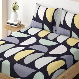 HOKIPO Geometric 135 GSM Fitted Queen Bedsheet with 2 Pillow Covers-image-54