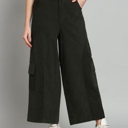 BROOWL Women Relaxed Flared High-Rise Wrinkle Free Corduroy Cargo Trousers-image-45