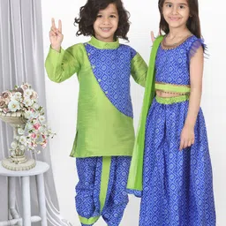 BownBee Girls Blue & Green Embellished Unstitched Lehenga & Ready to Wear Blouse with Dupatta-picture-48