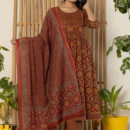 NUNCHII Ethnic Motifs Printed Pure Cotton Anarkali Kurta With Trousers & Dupatta-6