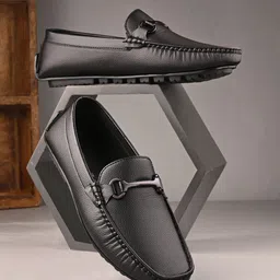 The Roadster Lifestyle Co Men Lightweight Square Toe Loafers-30