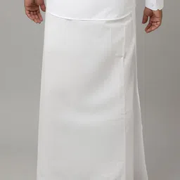 Viveagham Men Pack of 2 Single Layer Dhoti with Zari Border image 3