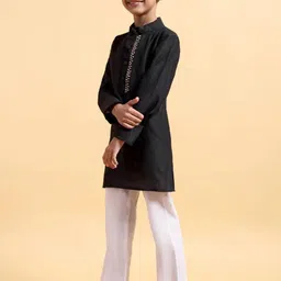 Mera Rang Boys Yoke Design Regular Thread Work Kurta with Pyjamas image 4