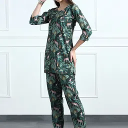 OMPAX Printed Tunic With Trousers image 5