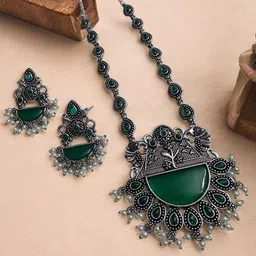 Sangria German Silver-Plated Stone-Studded & Beaded Jewellery Set-13