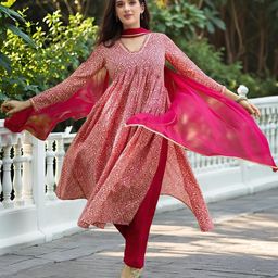 Aaghnya Women Viscose Rayon Printed Kurta Sets-image-84
