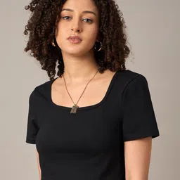 Mayra Women Solid Scoop Neck Cotton T-shirt-image-22