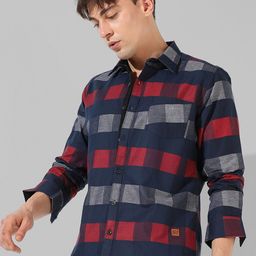 Campus Sutra Classic Buffalo Checked Cotton Casual Shirt-image-21
